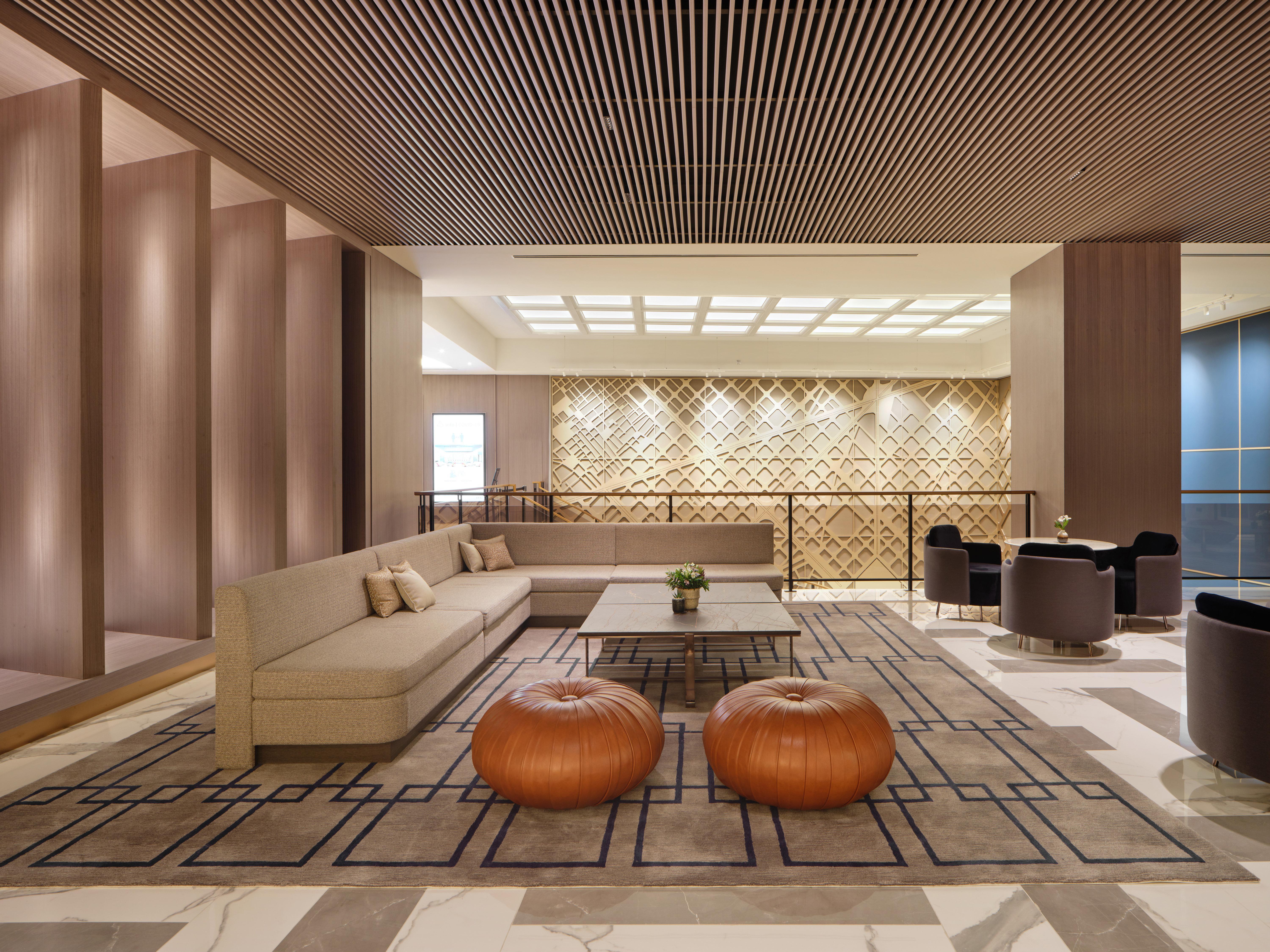 Intercontinental By Ihg Hotel