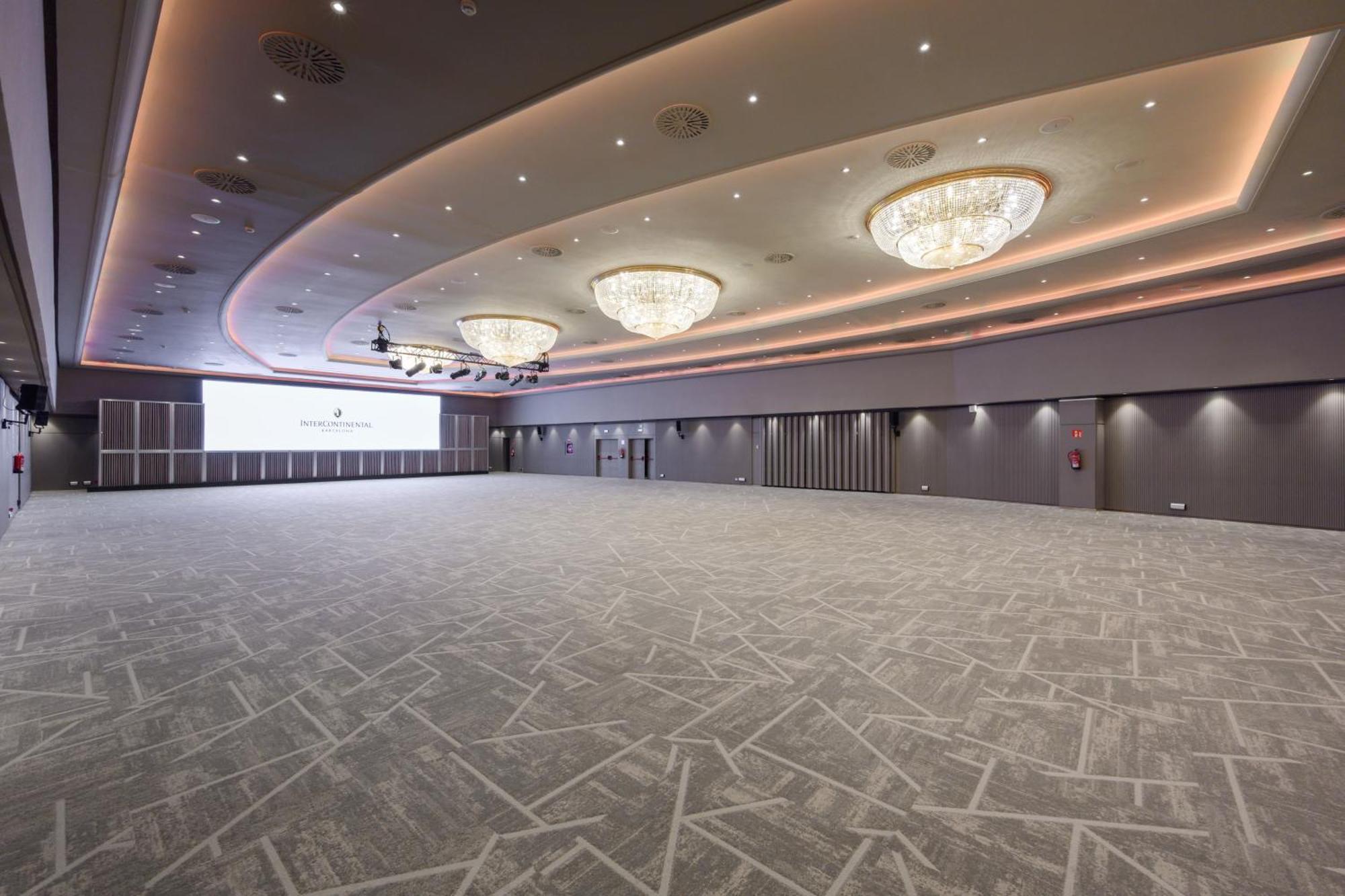 Intercontinental By Ihg 5*