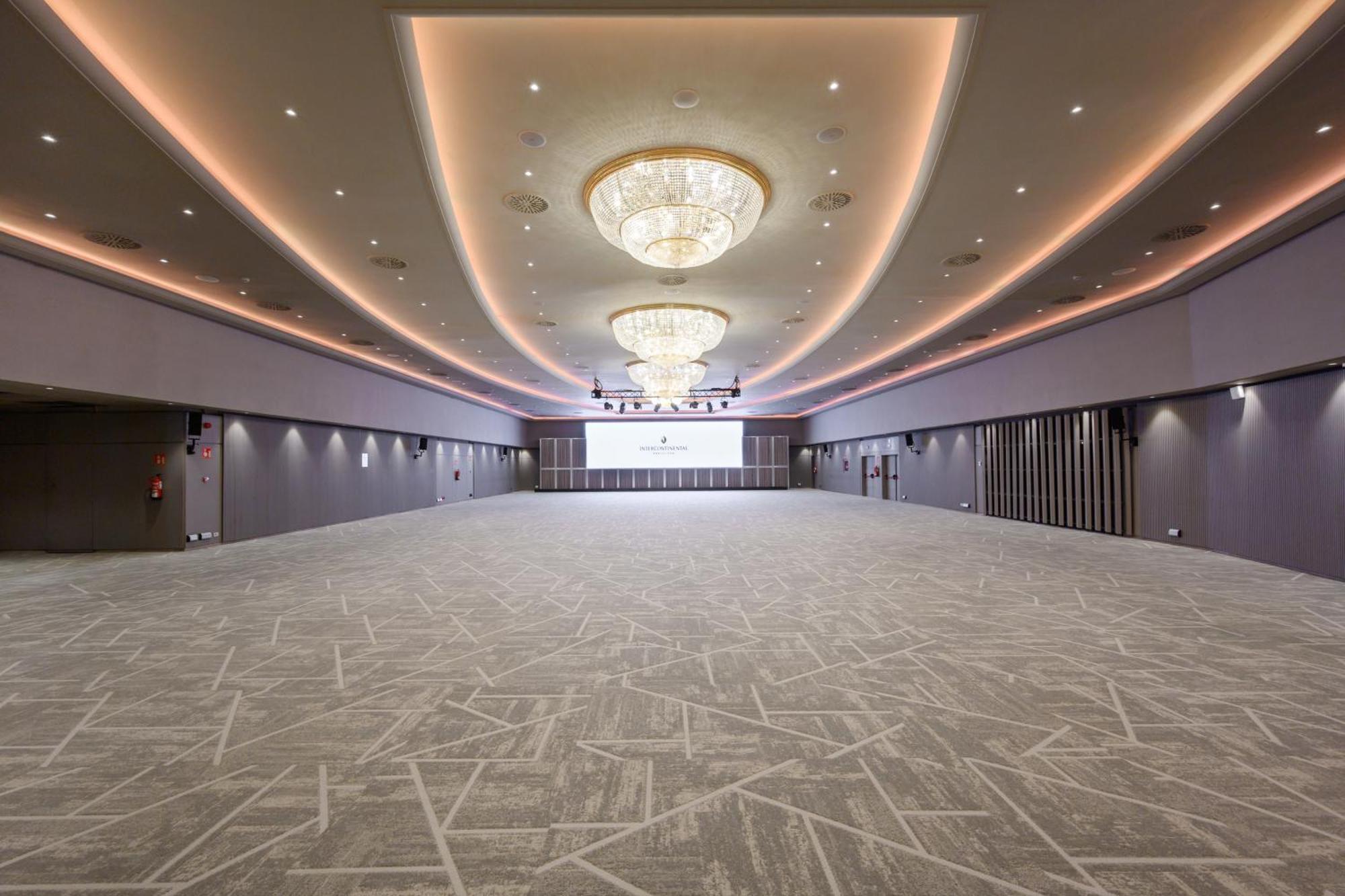 Intercontinental By Ihg 5*
