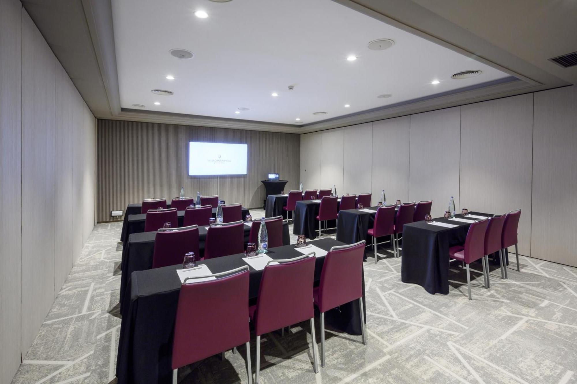 Intercontinental By Ihg 5*