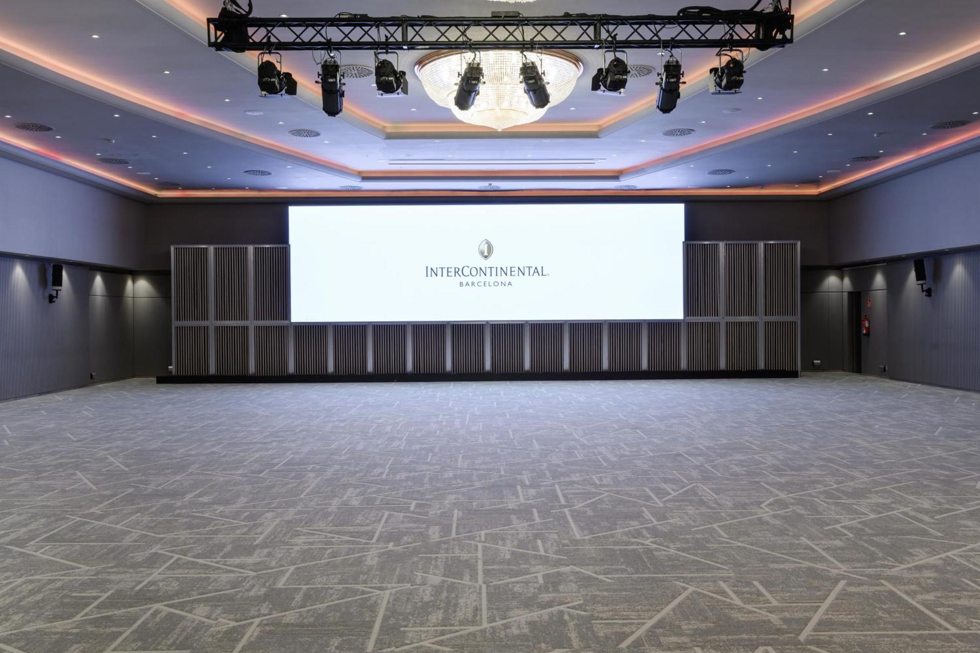 Intercontinental By Ihg Hotel 5*